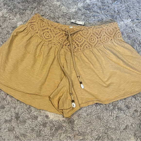 NWT - Aerie Flirty Crochet Shorts - Super cite crochet waistband -Size M… - Picture 7 of 14